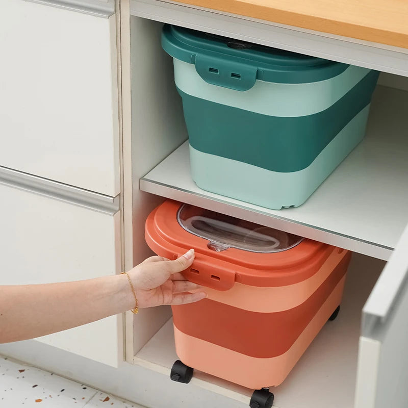 Foldable Cat Food Bucket on Wheels Multifunctional Pet Food Moisture Proof Box Dog Snack Container with Clear Lid Pet Supplies
